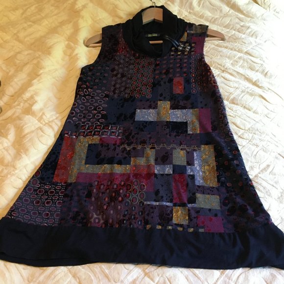 Dolcezza Velvet Burnout Graphic Patchwork Colourblock Dress - Picture 3 of 11